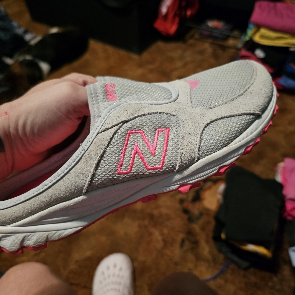 New Balance 692